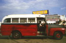 Panama, bus scolastico in citt�